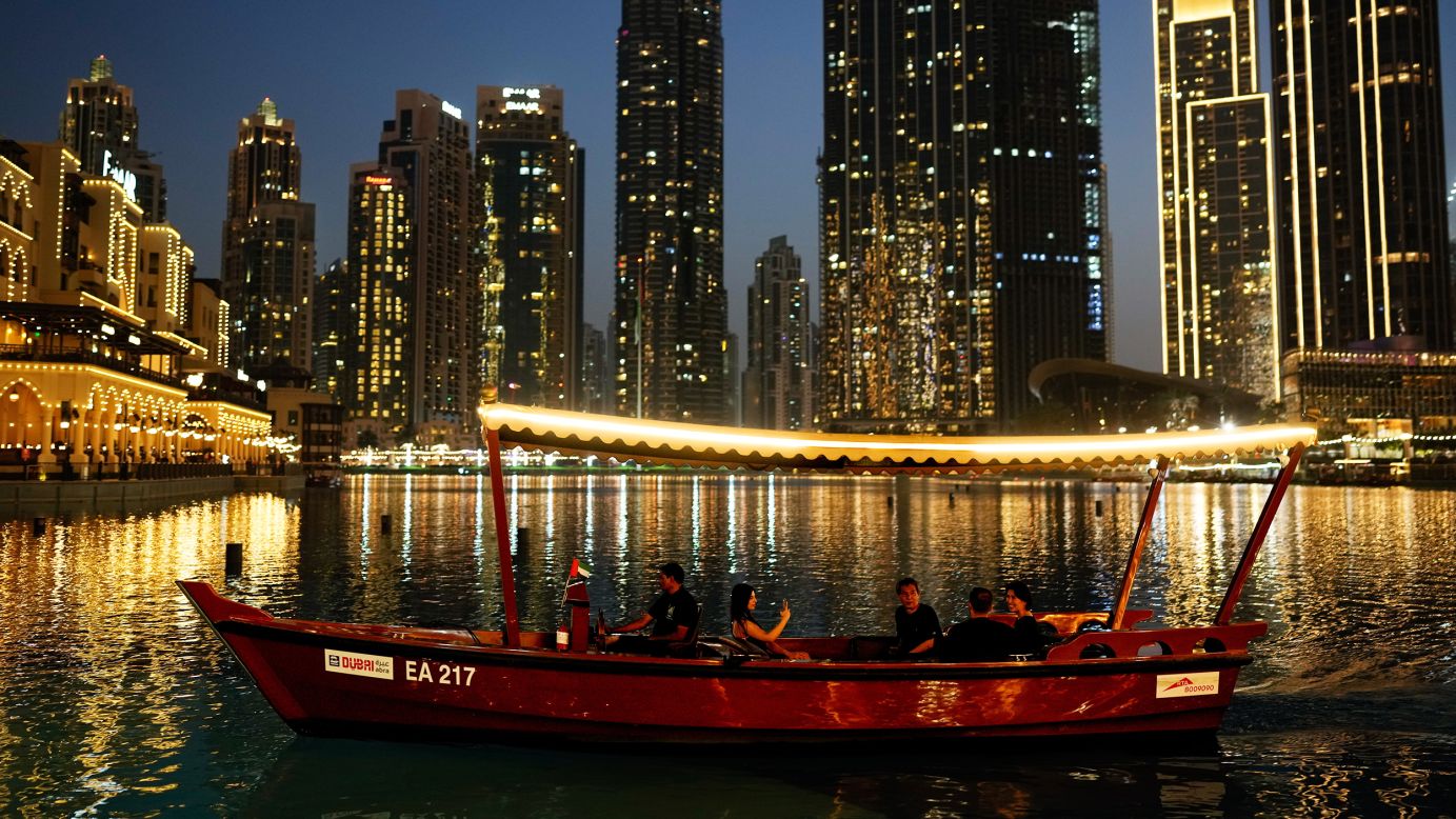 Best Places To Visit In Dubai For First-Time Tourists at Palm Jumeirah