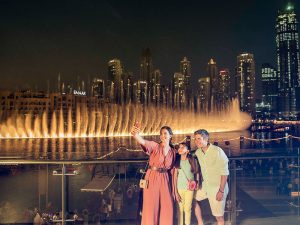 free family activities Dubai fountain show
