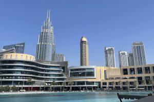 shopping malls in Dubai skyline view
