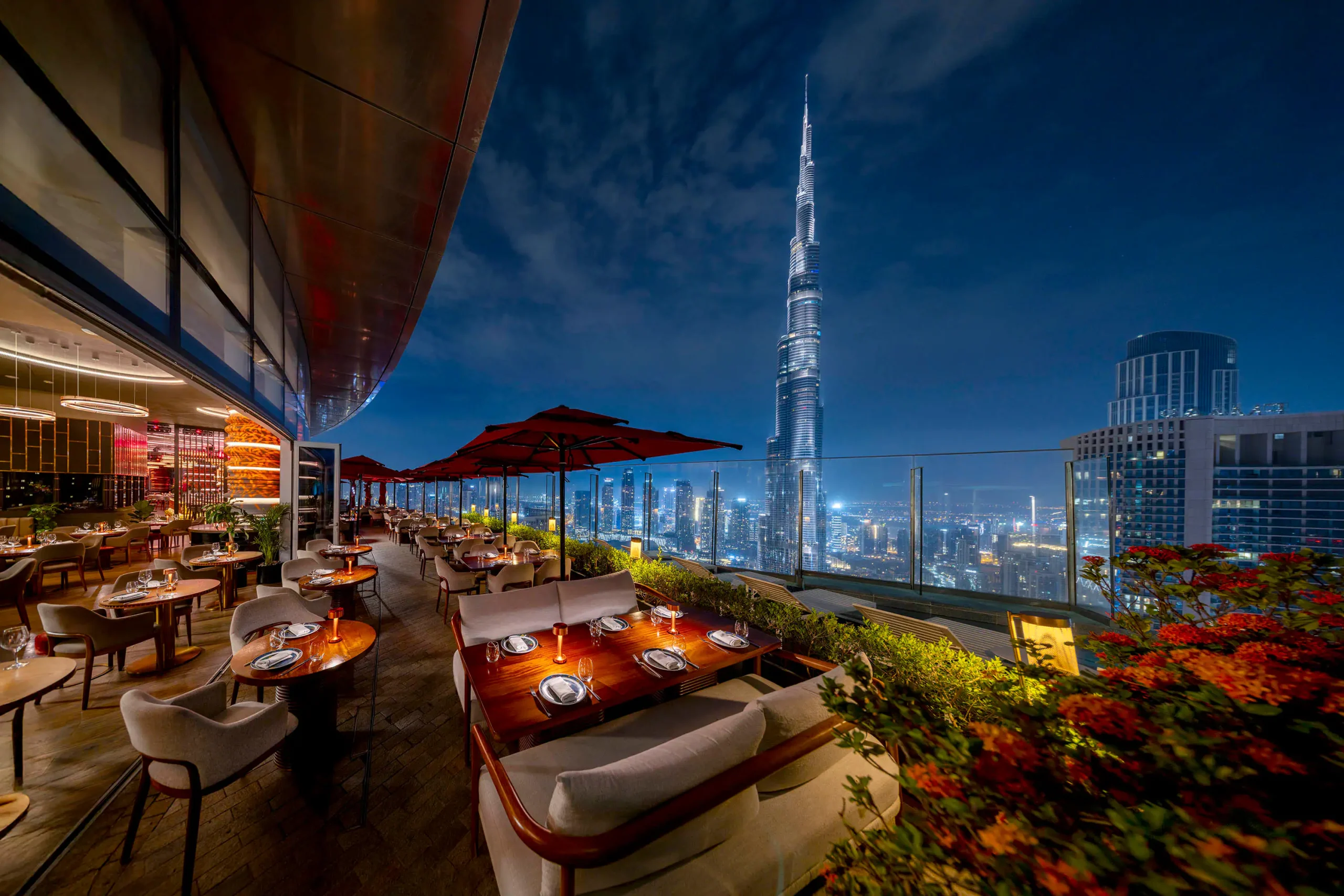 Restaurants with a view in Dubai skyline rooftop dining