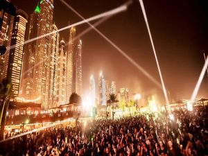 outdoor weekend events in Dubai beach