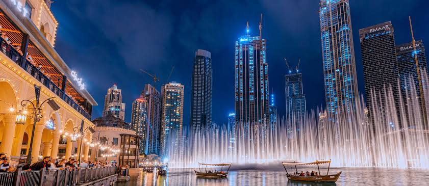free things to do at Dubai Mall fountain show